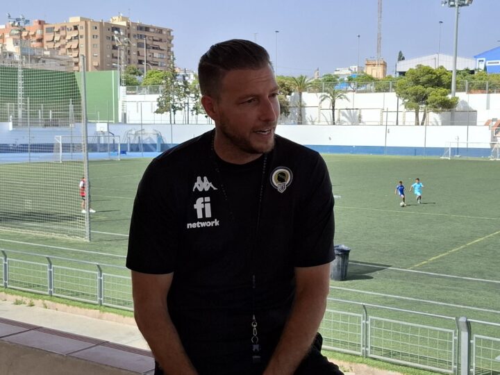 Alberto Rubio: «Si conseguimos este domingo ser el equipo que hemos sido durante toda la temporada pienso que no vamos a tener problemas»