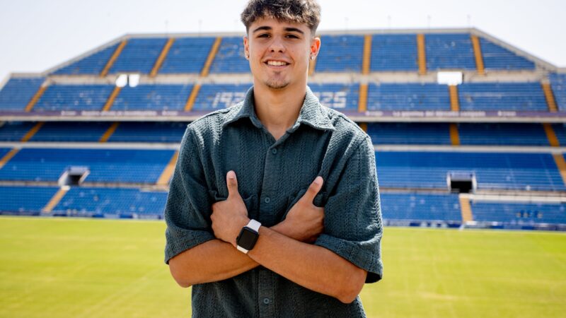 El Juvenil A refuerza su centro del campo con Carlos Martínez