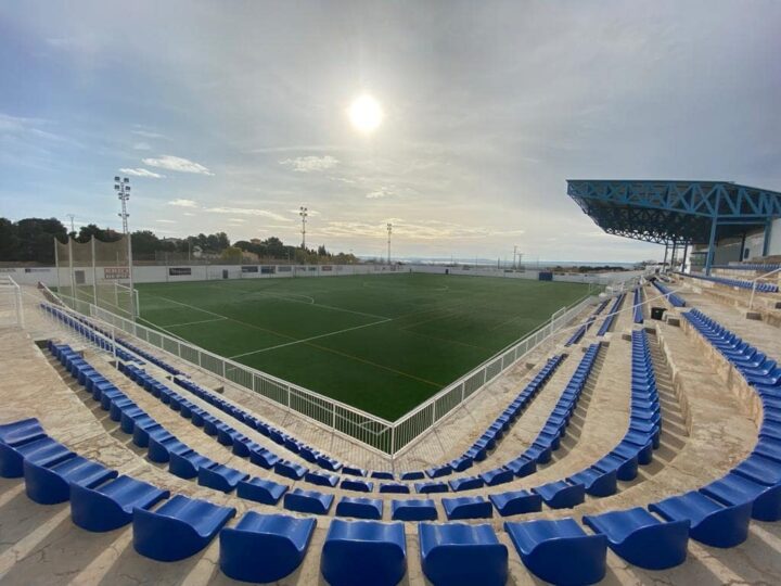 El Hércules B busca aire ante el Crevillente en un duelo de urgencias