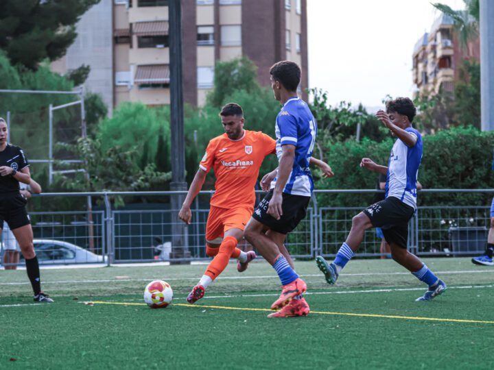 El Hércules B visita al Athletic Torrellano