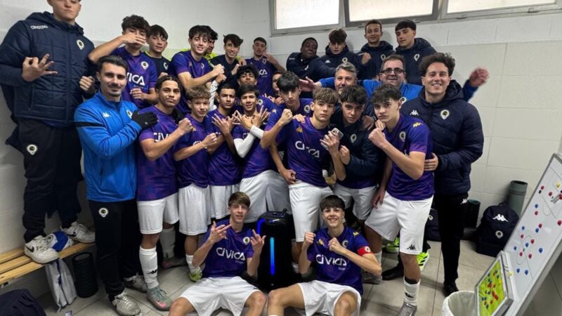 El Cadete A se acerca al liderato