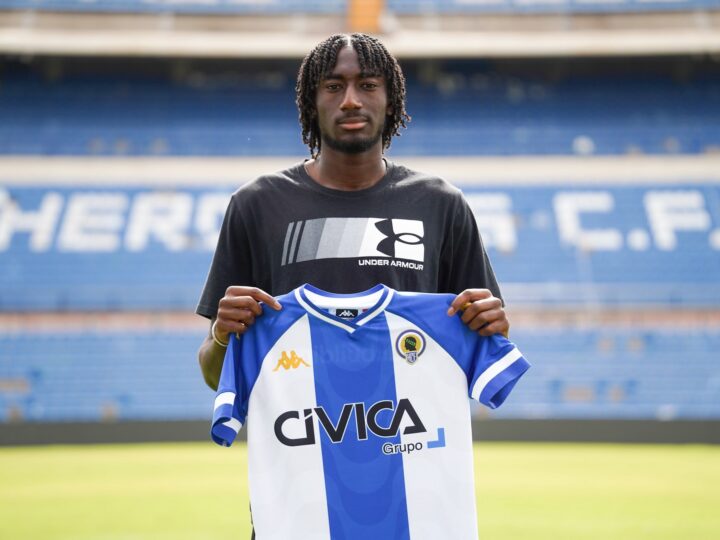Momo Bah, un delantero más para el Hércules B