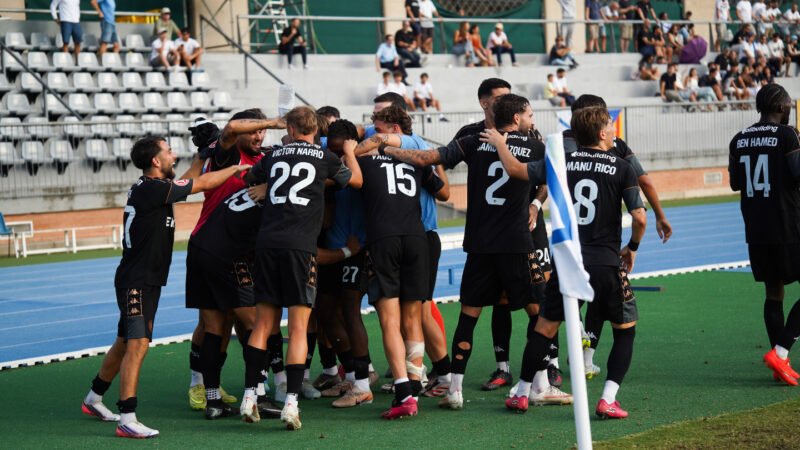 Fran Sol rescata la primera victoria de la temporada para el Hércules (1-2)