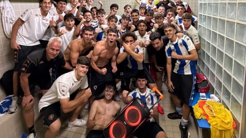 El Juvenil A se lleva los tres puntos en el partido de la locura en San Vicente (1-2)
