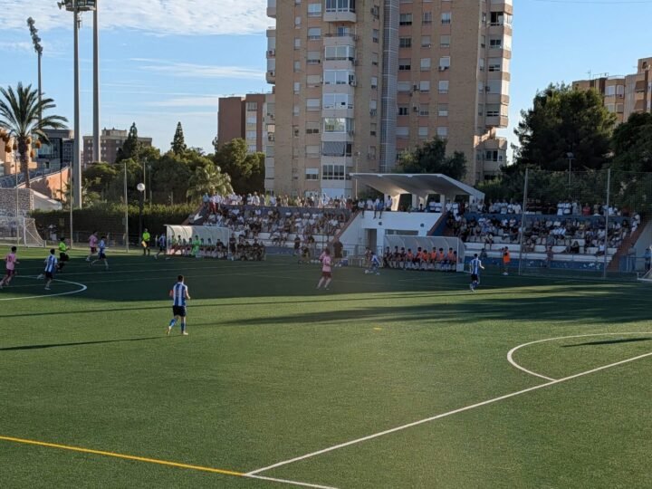 El Juvenil A cae con honor contra el Valencia Juv. B (1-4)