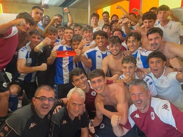 Goleada del Juvenil A en Torrent para confirmar que el equipo va en serio a por el ascenso (0-5)