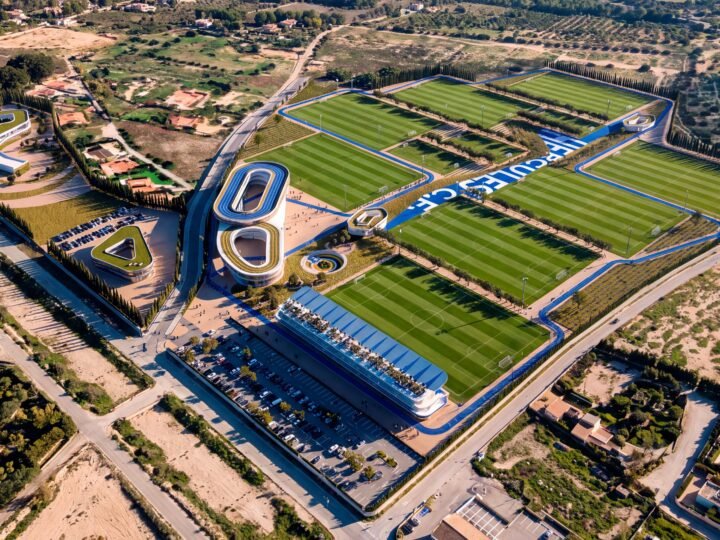 11 campos, hotel, residencia, gimnasio y con 35 millones de euros presupuestados: así es el anteproyecto de la ciudad deportiva del Hércules