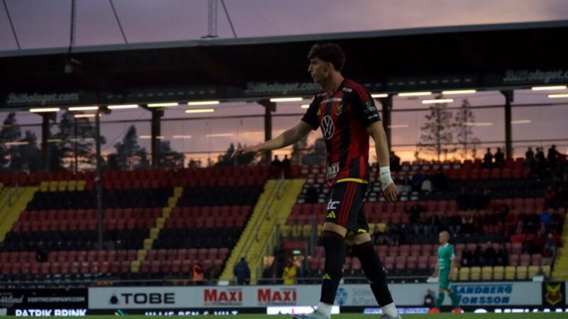 Mario Palomino: «Si ves nuestros partidos en la mayoría hemos sido muy superiores a los rivales. Tiene que ser una temporada de play-off y lo vamos a conseguir seguro»